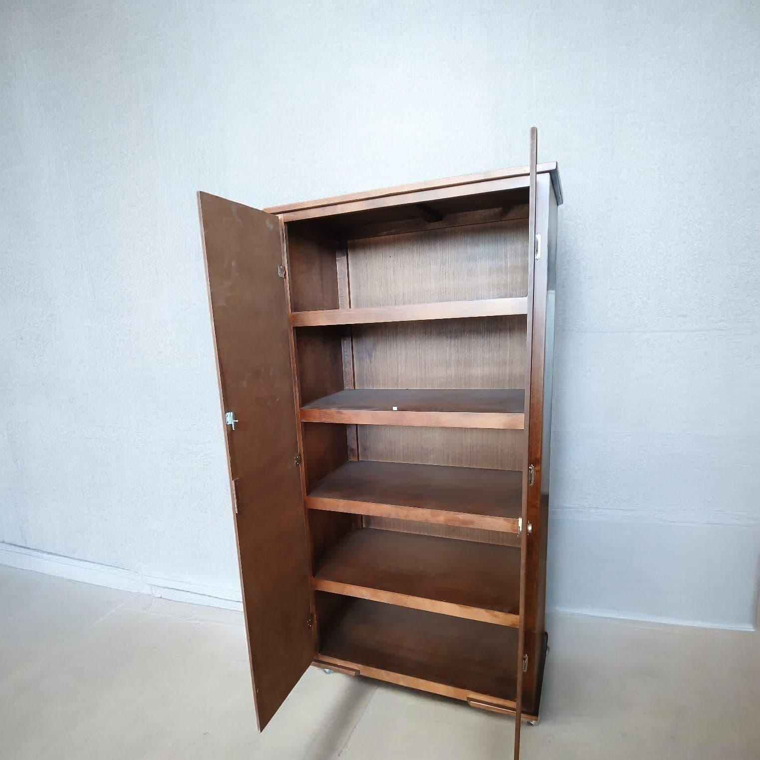 LOCKER ANA CAFE, imagen 2